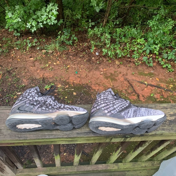 Nike LeBron 17 “In The Arena” sz 11 men - Picture 4 of 9